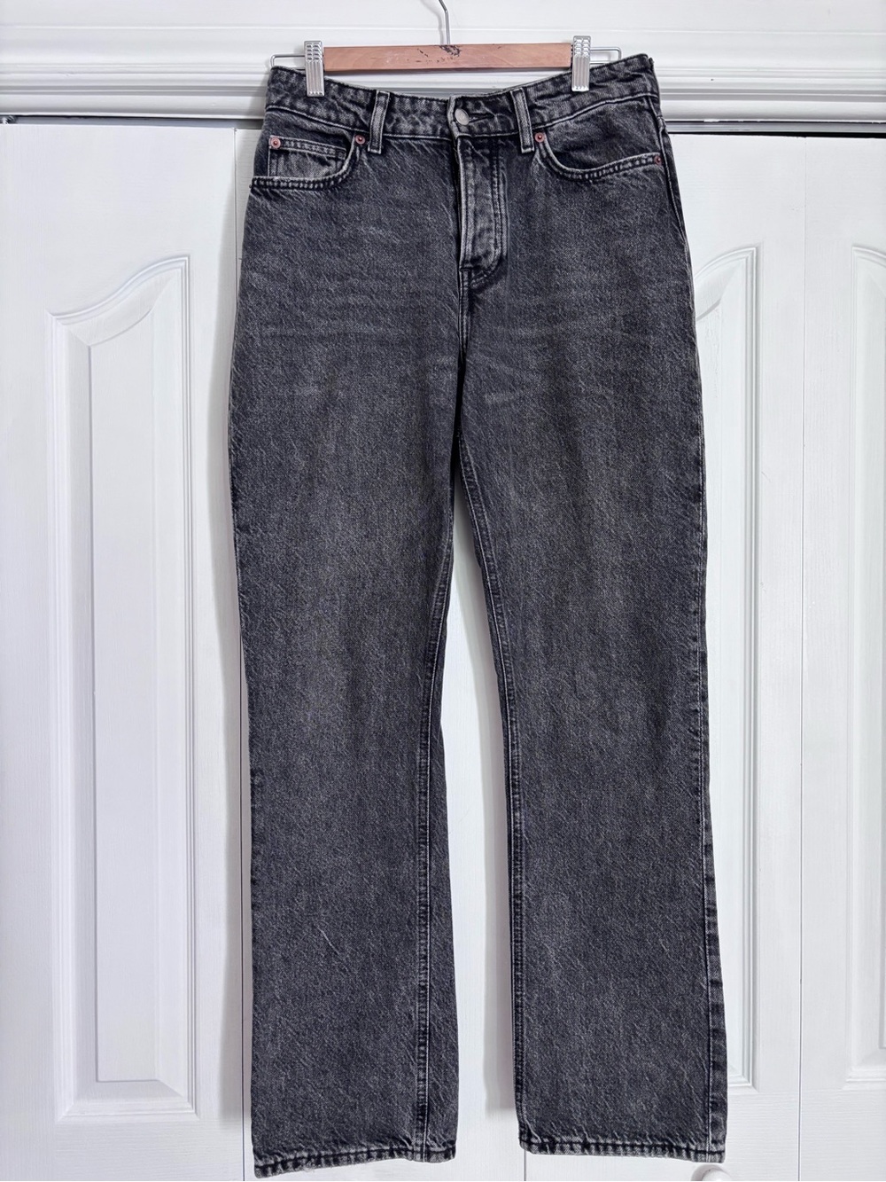 H&M Women's Washed Black Straight Jeans